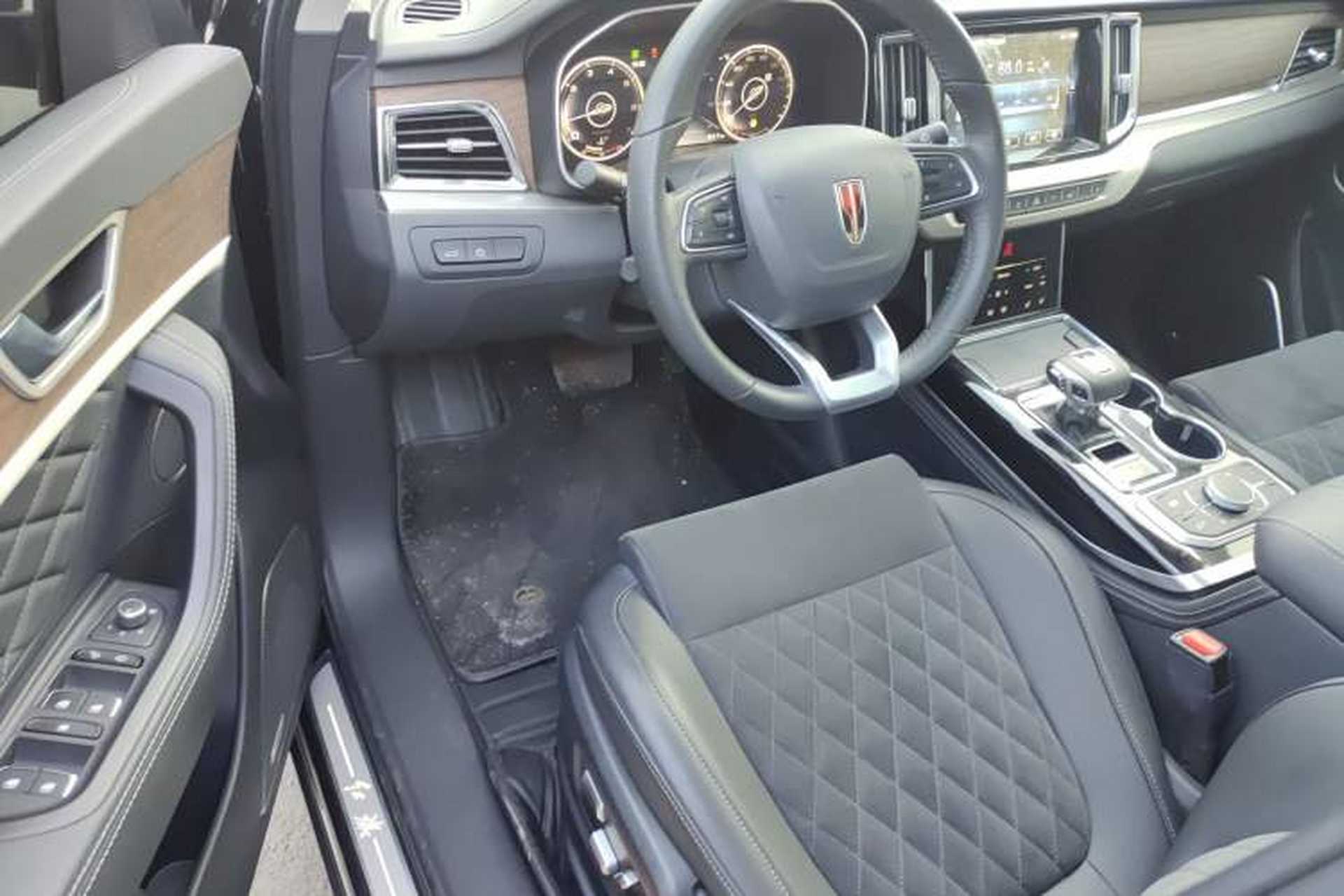 Used Hongqi HS7 2022 3.0T Automatic All-Wheel Drive Smart Connect Flagship Edition 7 Seats Left Front Seat