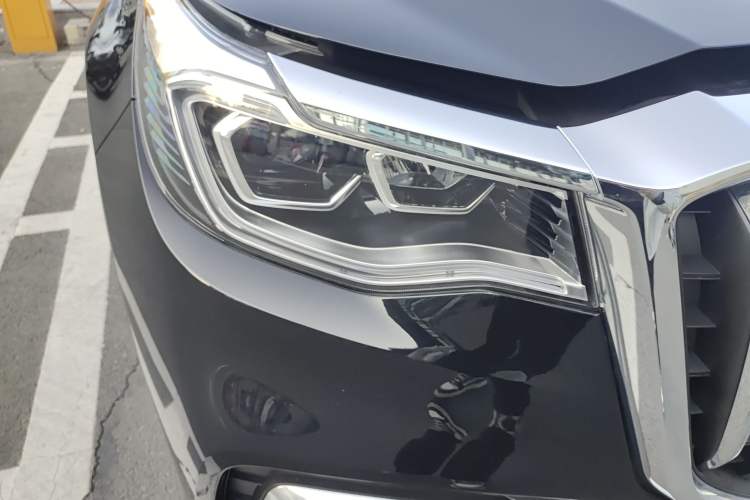Used Hongqi HS7 2022 3.0T Automatic All-Wheel Drive Smart Connect Flagship Edition 7 Seats Right Front Headlight