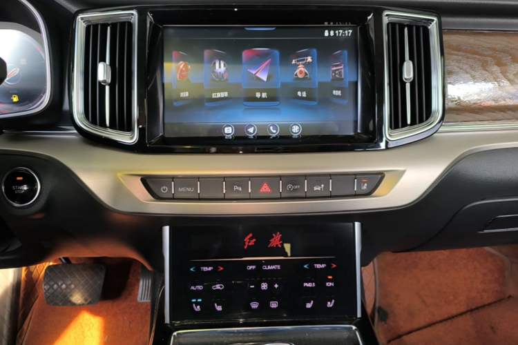 Used Hongqi HS7 2019 3.0T Automatic All-Wheel Drive Smart Connect Flagship Edition Audio And AC Panel