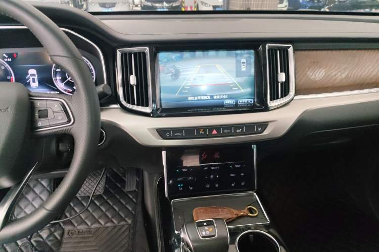 Used Hongqi HS7 2019 3.0T Automatic All-Wheel Drive Smart Connect Flagship Edition Audio And AC Panel