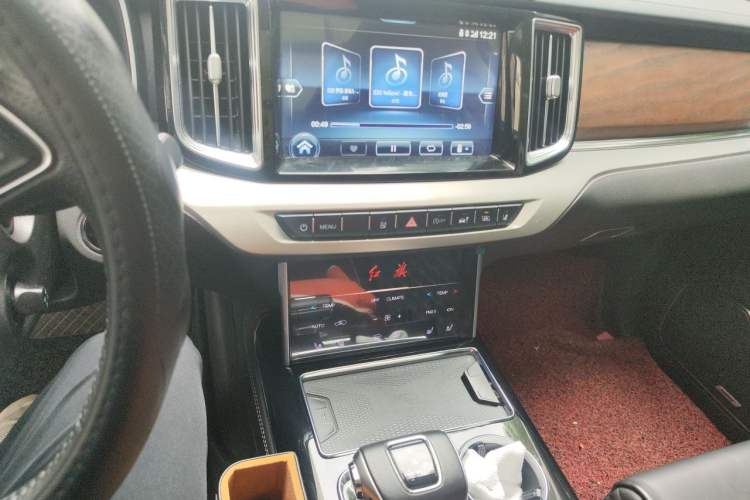 Used Hongqi HS7 2019 3.0T Automatic All-Wheel Drive Smart Connect Flagship Edition Audio And AC Panel