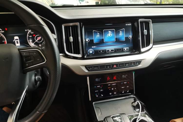 Used Hongqi HS7 2019 3.0T Automatic All-Wheel Drive Smart Connect Flagship Edition Audio And AC Panel