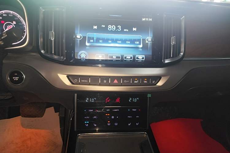 Used Hongqi HS7 2019 3.0T Automatic All-Wheel Drive Smart Connect Flagship Edition Audio And AC Panel