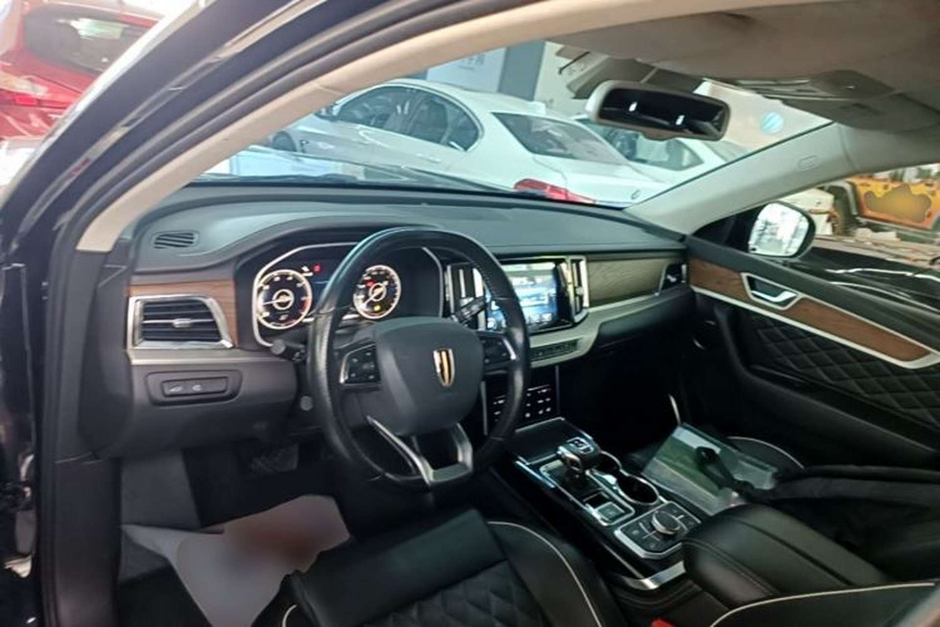 Used Hongqi HS7 2019 3.0T Automatic All-Wheel Drive Smart Connect Flagship Edition Center Console