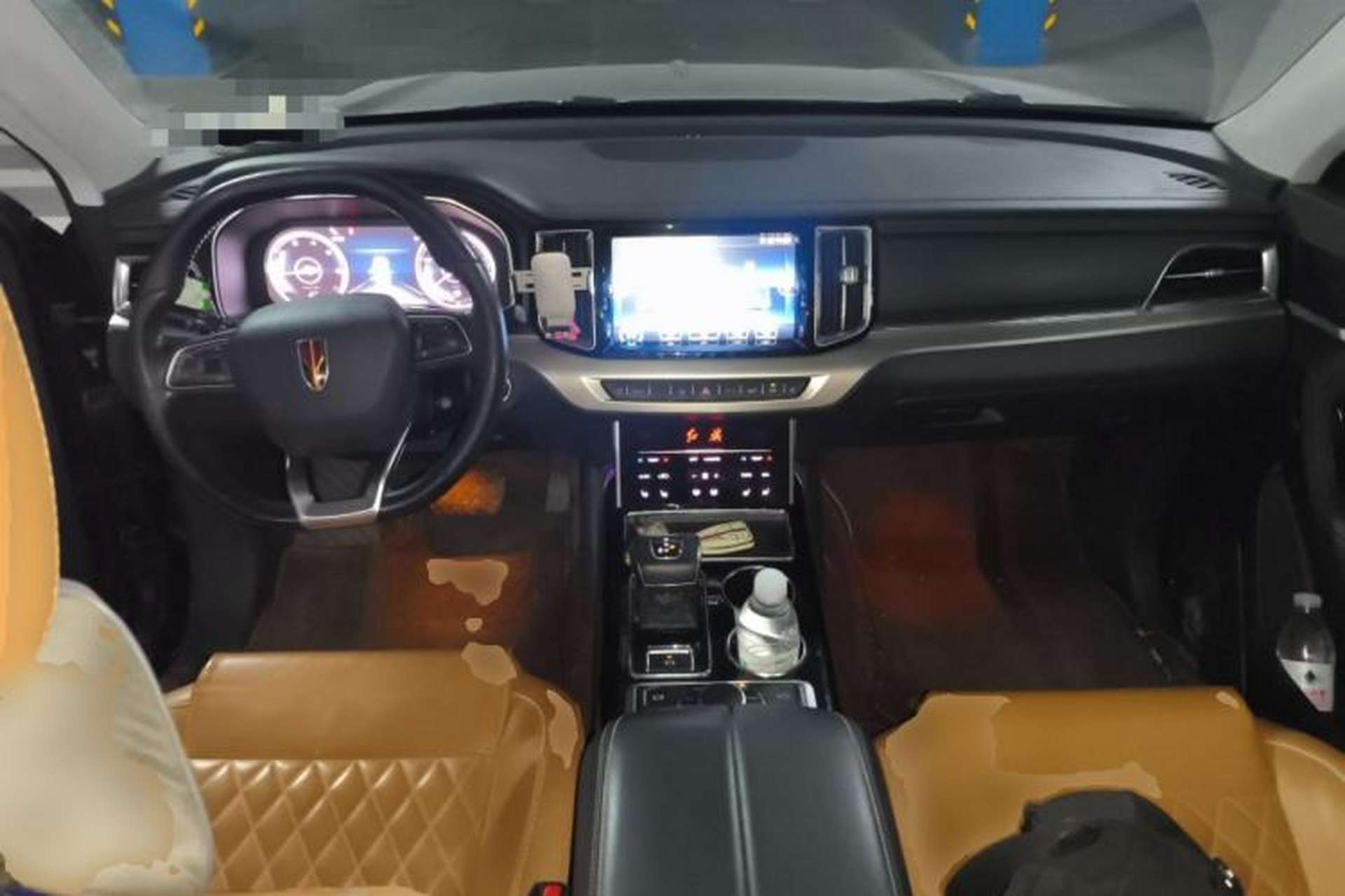Used Hongqi HS7 2019 3.0T Automatic All-Wheel Drive Smart Connect Flagship Edition Center Console