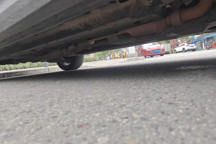 Used Hongqi HS7 2019 3.0T Automatic All-Wheel Drive Smart Connect Flagship Edition Chassis Front Right