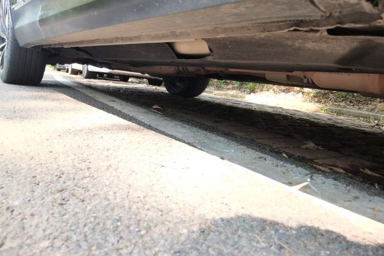Used Hongqi HS7 2019 3.0T Automatic All-Wheel Drive Smart Connect Flagship Edition Chassis Front Right