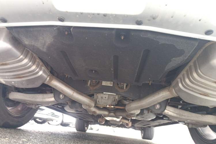 Used Hongqi HS7 2019 3.0T Automatic All-Wheel Drive Smart Connect Flagship Edition Chassis Rear