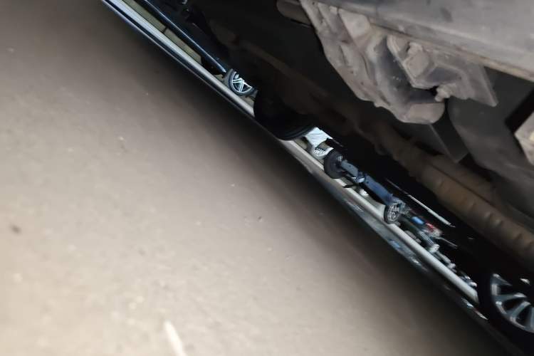 Used Hongqi HS7 2019 3.0T Automatic All-Wheel Drive Smart Connect Flagship Edition Chassis Rear Left