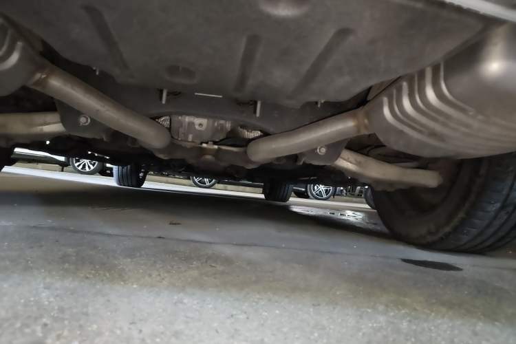 Used Hongqi HS7 2019 3.0T Automatic All-Wheel Drive Smart Connect Flagship Edition Chassis Rear