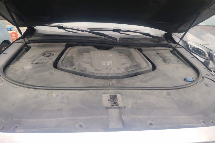 Used Hongqi HS7 2019 3.0T Automatic All-Wheel Drive Smart Connect Flagship Edition Engine Bay