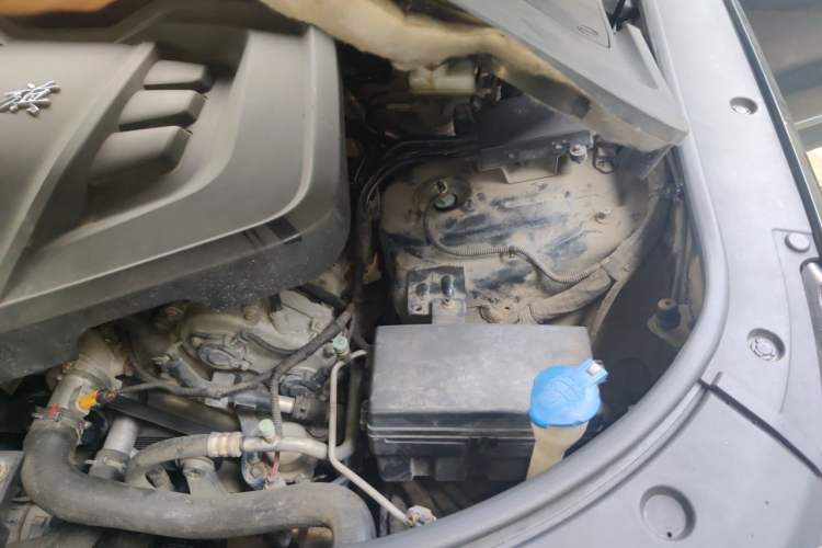 Used Hongqi HS7 2019 3.0T Automatic All-Wheel Drive Smart Connect Flagship Edition Engine Bay Left