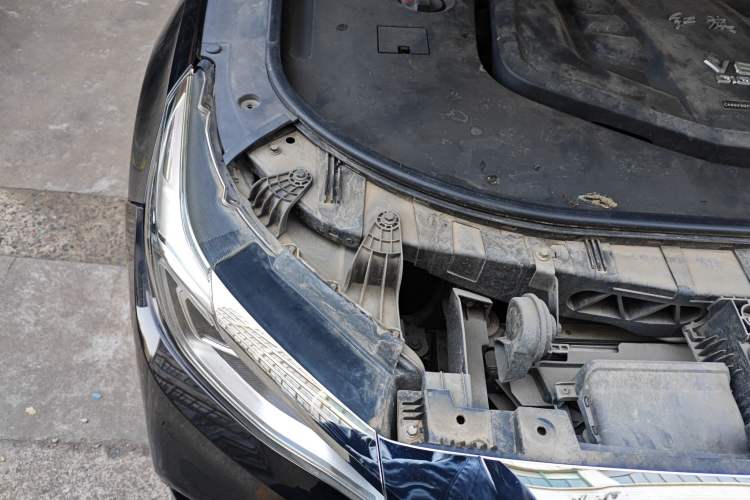 Used Hongqi HS7 2019 3.0T Automatic All-Wheel Drive Smart Connect Flagship Edition Engine Bay Right