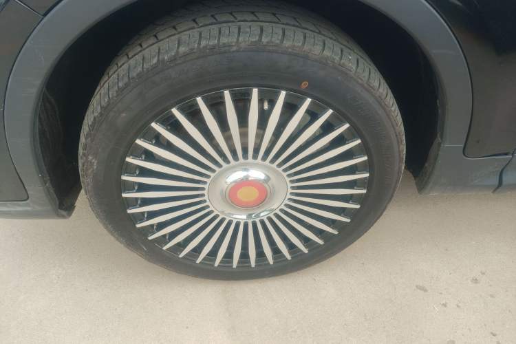 Used Hongqi HS7 2019 3.0T Automatic All-Wheel Drive Smart Connect Flagship Edition Exterior 4