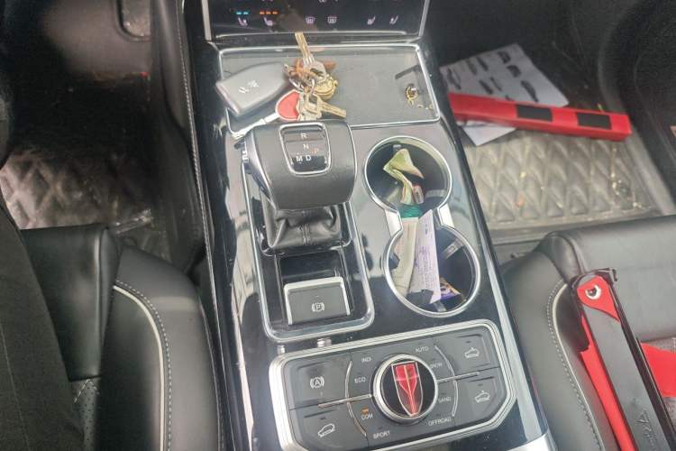 Used Hongqi HS7 2019 3.0T Automatic All-Wheel Drive Smart Connect Flagship Edition Gear Lever