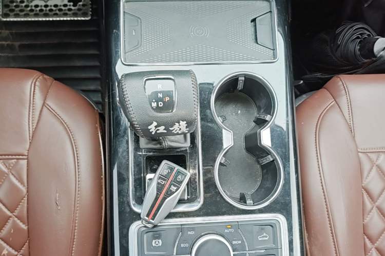Used Hongqi HS7 2019 3.0T Automatic All-Wheel Drive Smart Connect Flagship Edition Gear Lever