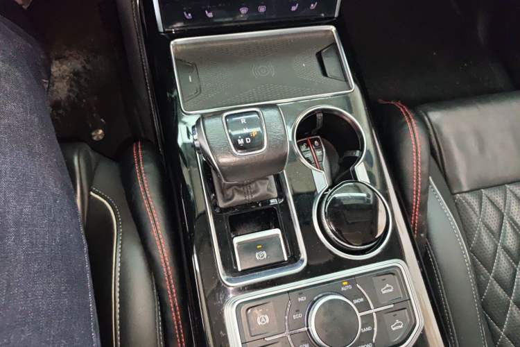Used Hongqi HS7 2019 3.0T Automatic All-Wheel Drive Smart Connect Flagship Edition Gear Lever