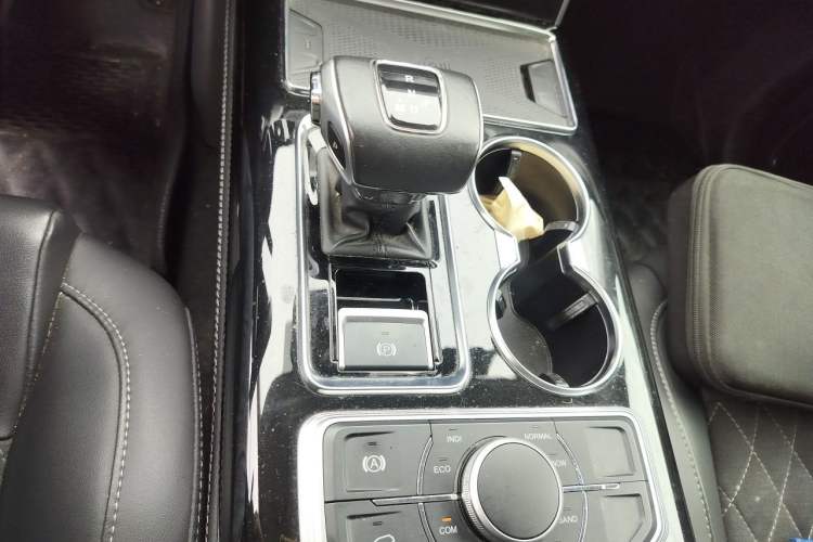 Used Hongqi HS7 2019 3.0T Automatic All-Wheel Drive Smart Connect Flagship Edition Gear Lever