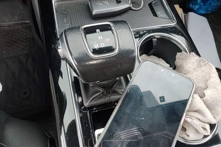 Used Hongqi HS7 2019 3.0T Automatic All-Wheel Drive Smart Connect Flagship Edition Gear Lever