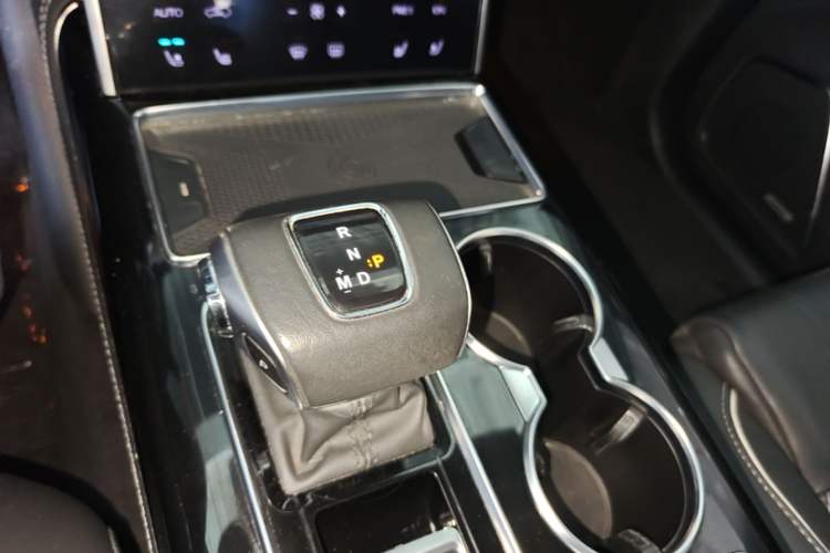 Used Hongqi HS7 2019 3.0T Automatic All-Wheel Drive Smart Connect Flagship Edition Gear Lever