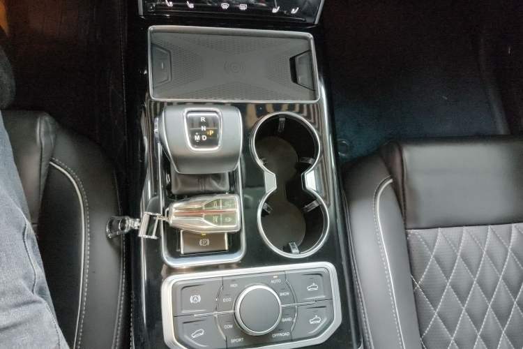 Used Hongqi HS7 2019 3.0T Automatic All-Wheel Drive Smart Connect Flagship Edition Gear Lever