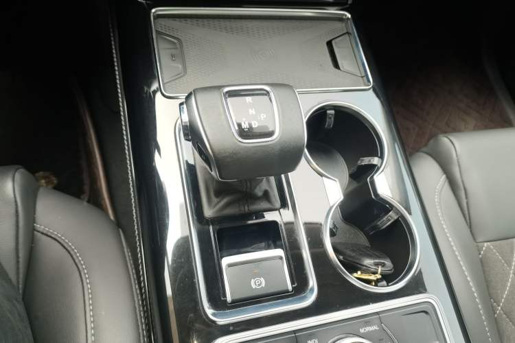 Used Hongqi HS7 2019 3.0T Automatic All-Wheel Drive Smart Connect Flagship Edition Gear Lever