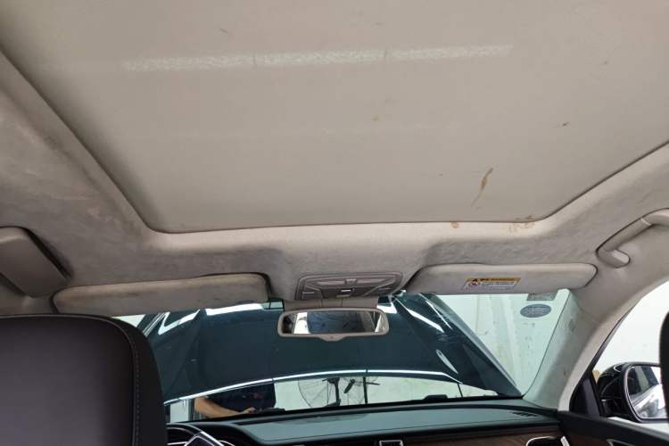 Used Hongqi HS7 2019 3.0T Automatic All-Wheel Drive Smart Connect Flagship Edition Headliner