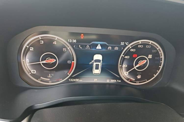 Used Hongqi HS7 2019 3.0T Automatic All-Wheel Drive Smart Connect Flagship Edition Instrument Cluster