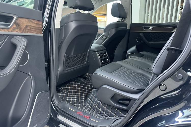 Used Hongqi HS7 2019 3.0T Automatic All-Wheel Drive Smart Connect Flagship Edition Interior 6