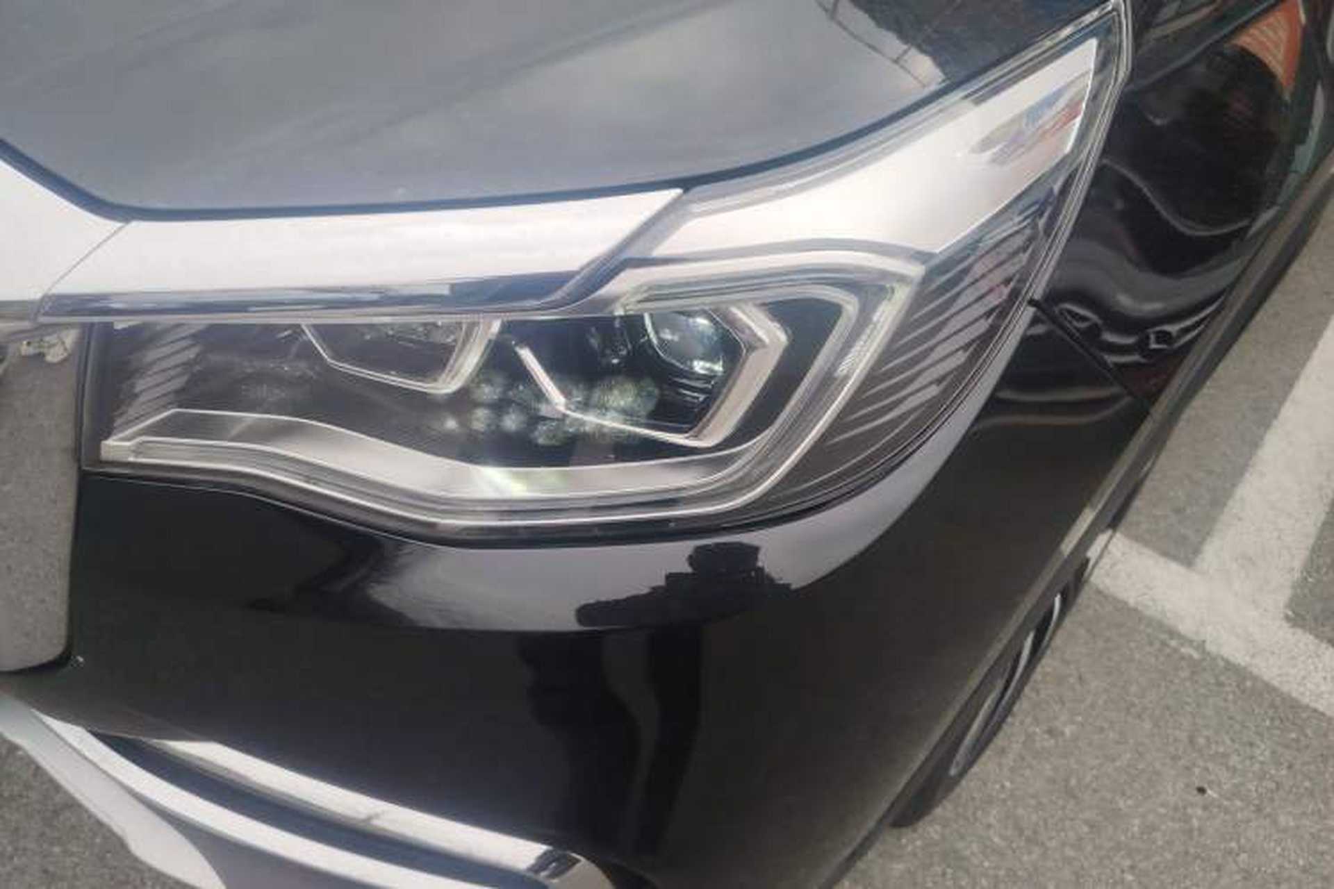Used Hongqi HS7 2019 3.0T Automatic All-Wheel Drive Smart Connect Flagship Edition Left Front Headlight