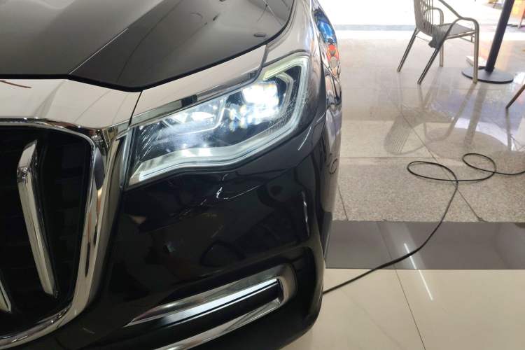 Used Hongqi HS7 2019 3.0T Automatic All-Wheel Drive Smart Connect Flagship Edition Left Front Headlight