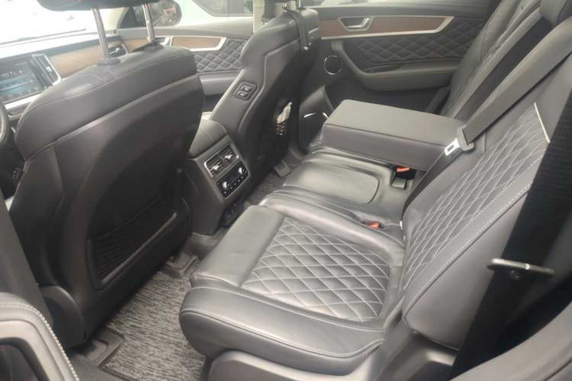 Used Hongqi HS7 2019 3.0T Automatic All-Wheel Drive Smart Connect Flagship Edition Left Rear Seat