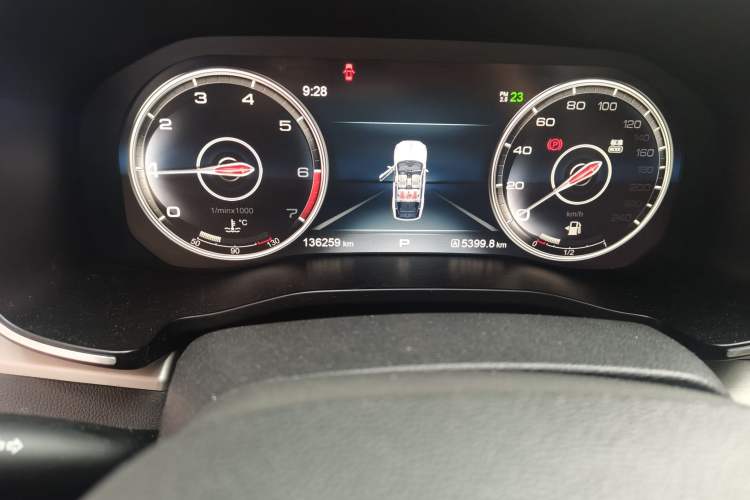 Used Hongqi HS7 2019 3.0T Automatic All-Wheel Drive Flagship Edition Odometer Close Up