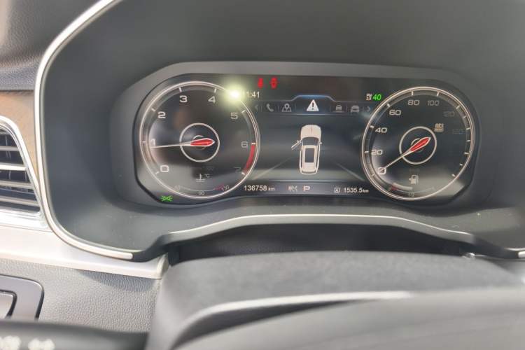 Used Hongqi HS7 2019 3.0T Automatic All-Wheel Drive Smart Connect Flagship Edition Odometer Close Up
