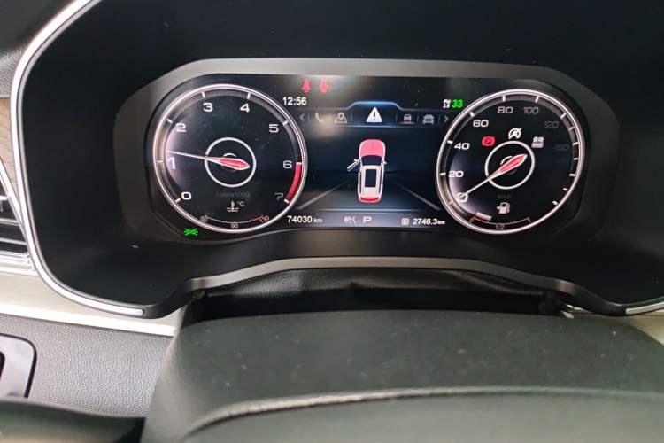 Used Hongqi HS7 2019 3.0T Automatic All-Wheel Drive Smart Connect Flagship Edition Odometer Close Up