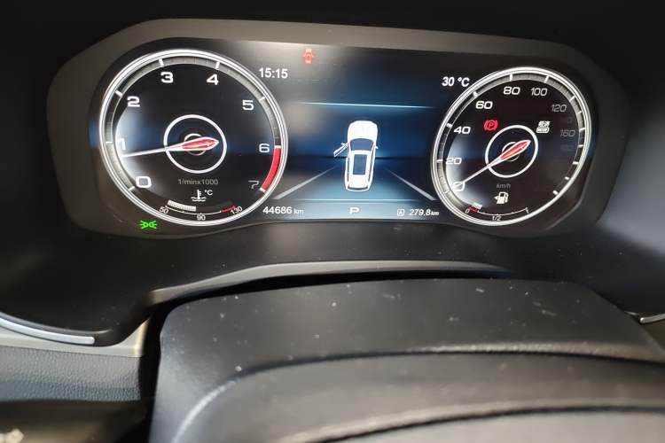 Used Hongqi HS7 2019 3.0T Automatic All-Wheel Drive Smart Connect Flagship Edition Odometer Close Up