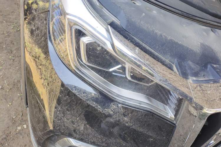 Used Hongqi HS7 2019 3.0T Automatic All-Wheel Drive Smart Connect Flagship Edition Right Front Headlight