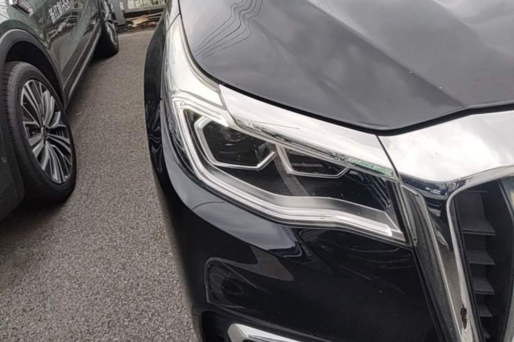 Used Hongqi HS7 2019 3.0T Automatic All-Wheel Drive Smart Connect Flagship Edition Right Front Headlight