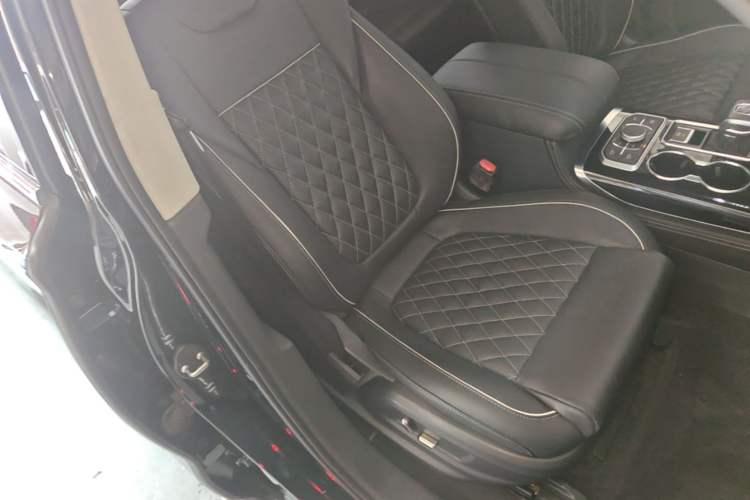 Used Hongqi HS7 2019 3.0T Automatic All-Wheel Drive Smart Connect Flagship Edition Right Front Seat
