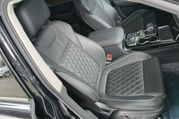 Used Hongqi HS7 2019 3.0T Automatic All-Wheel Drive Smart Connect Flagship Edition Right Front Seat