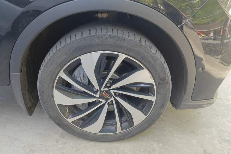 Used Hongqi HS7 2019 3.0T Automatic All-Wheel Drive Smart Connect Flagship Edition Right Front Wheel Hub