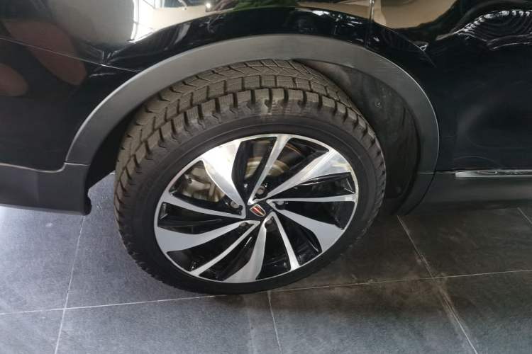 Used Hongqi HS7 2019 3.0T Automatic All-Wheel Drive Smart Connect Flagship Edition Right Rear Wheel Hub