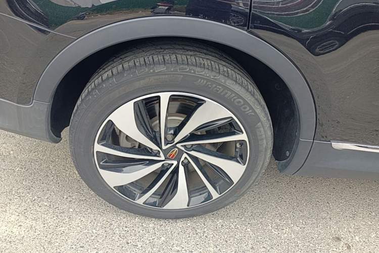 Used Hongqi HS7 2019 3.0T Automatic All-Wheel Drive Smart Connect Flagship Edition Right Rear Wheel Hub