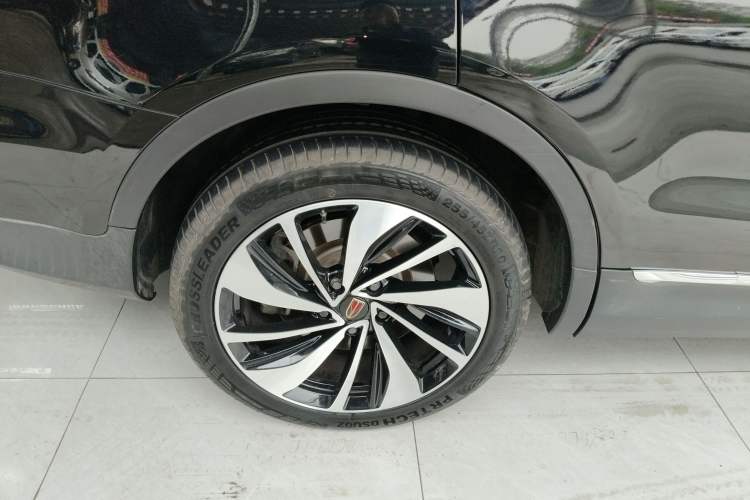 Used Hongqi HS7 2019 3.0T Automatic All-Wheel Drive Smart Connect Flagship Edition Right Rear Wheel Hub
