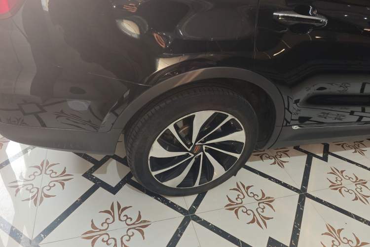 Used Hongqi HS7 2019 3.0T Automatic All-Wheel Drive Smart Connect Flagship Edition Right Rear Wheel Hub