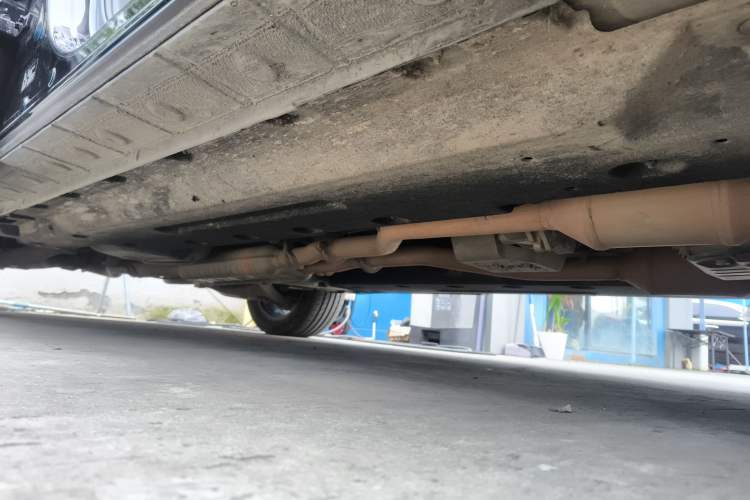 Used Hongqi HS7 2019 3.0T Automatic All-Wheel Drive Flagship Edition Right Side Sill