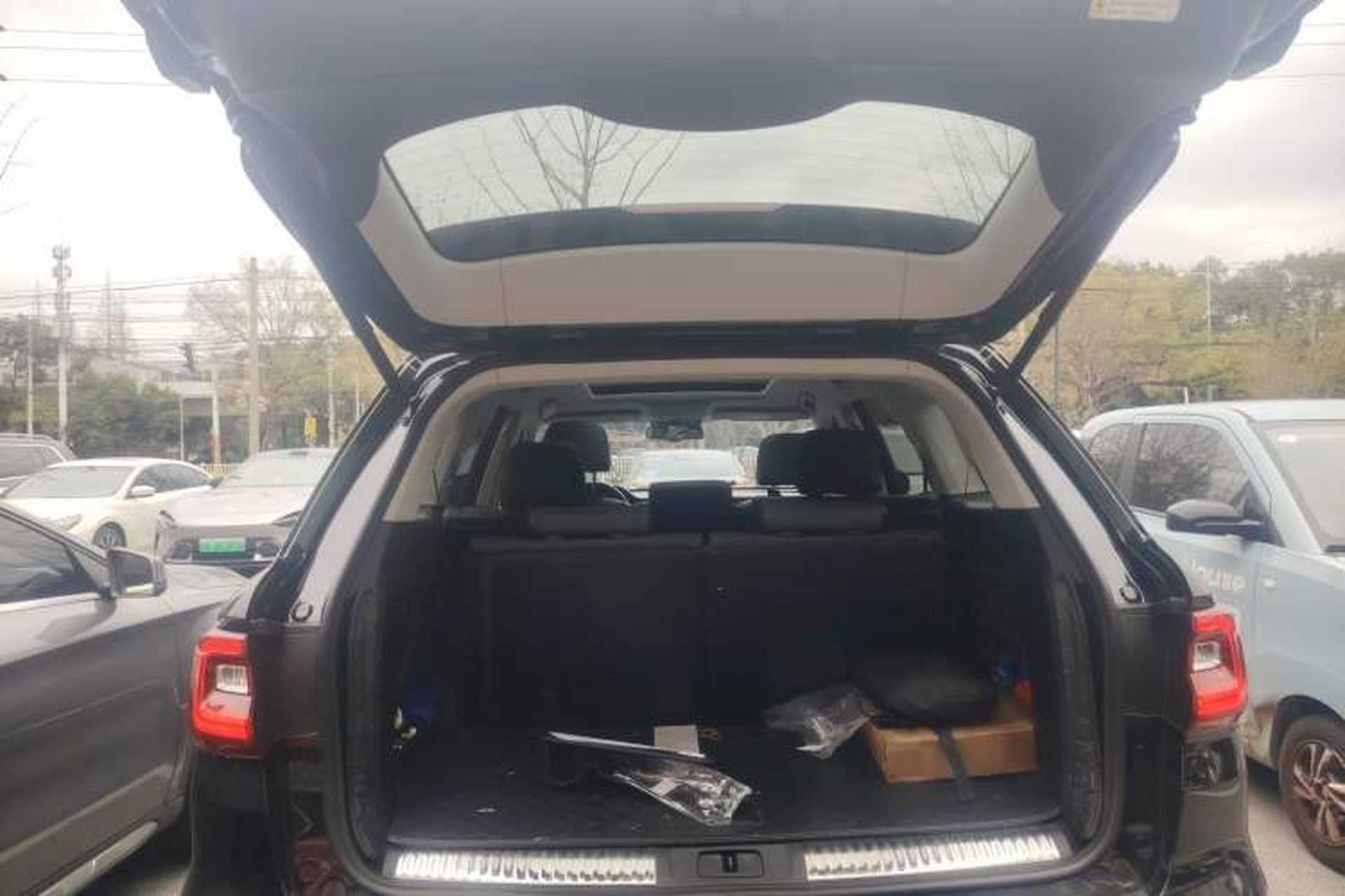 Used Hongqi HS7 2019 3.0T Automatic All-Wheel Drive Smart Connect Flagship Edition Trunk