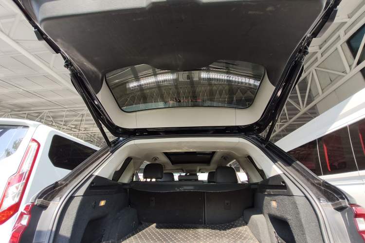 Used Hongqi HS7 2019 3.0T Automatic All-Wheel Drive Smart Connect Flagship Edition Trunk