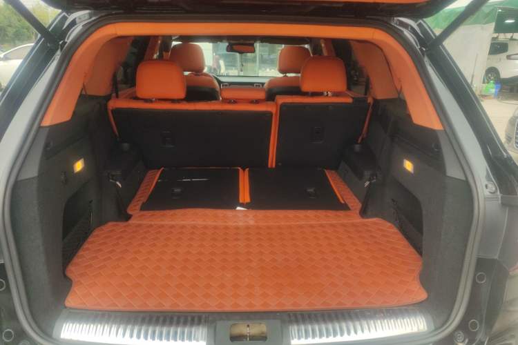 Used Hongqi HS7 2019 3.0T Automatic All-Wheel Drive Smart Connect Flagship Edition Trunk