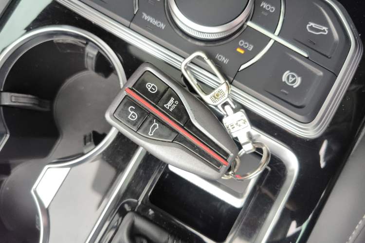 Used Hongqi HS7 2019 3.0T Automatic All-Wheel Drive Flagship Edition Vehicle Key